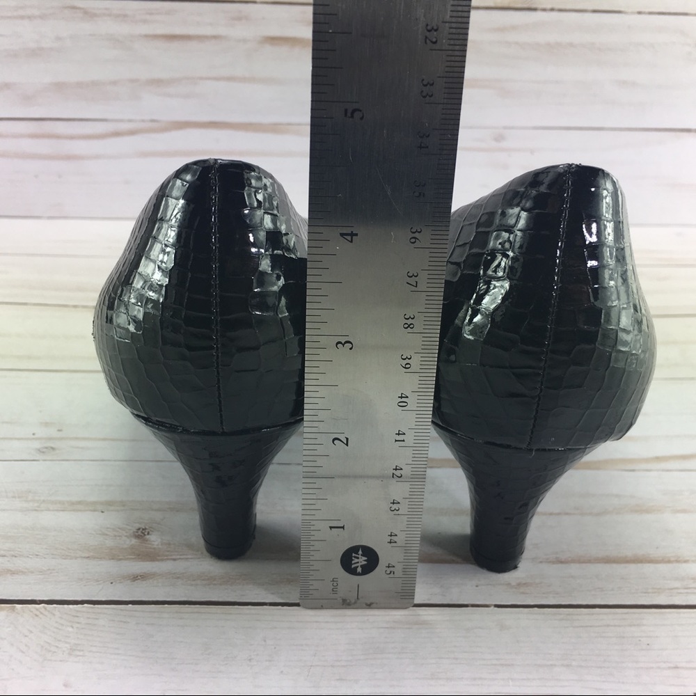 ❤️Cabrizi Black heels size 9M - Picture 5 of 8